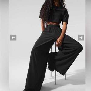 ALO Yoga Black Wide-Leg Elastic Waist Pants